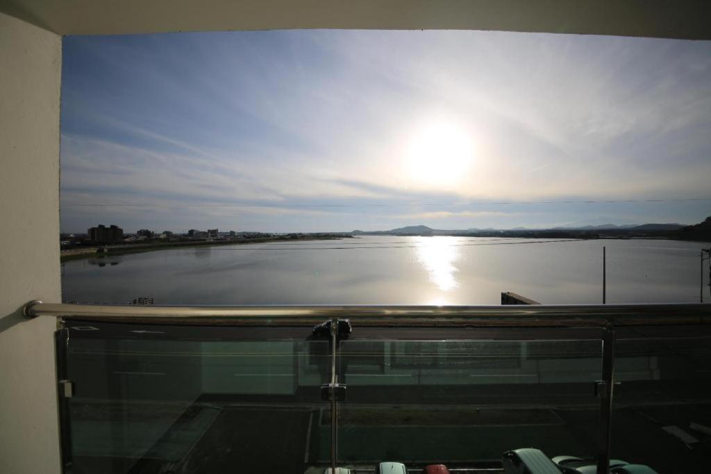 Hotel Aroha Jeju Seogwipo Exterior foto
