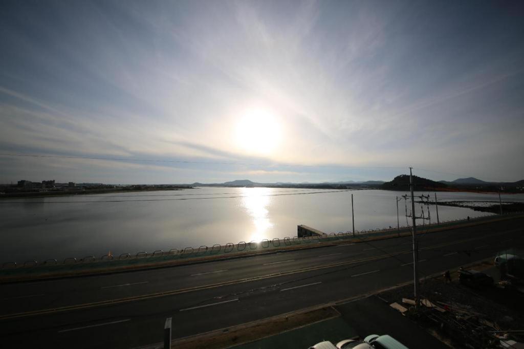 Hotel Aroha Jeju Seogwipo Exterior foto