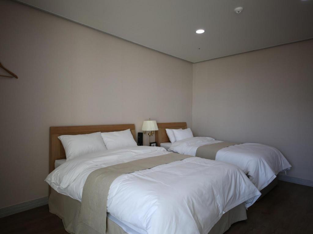 Hotel Aroha Jeju Seogwipo Exterior foto